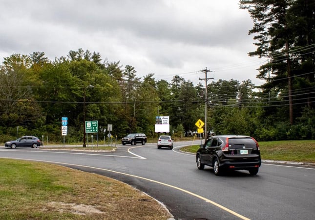 E/S Massabesic Circle F/N Media