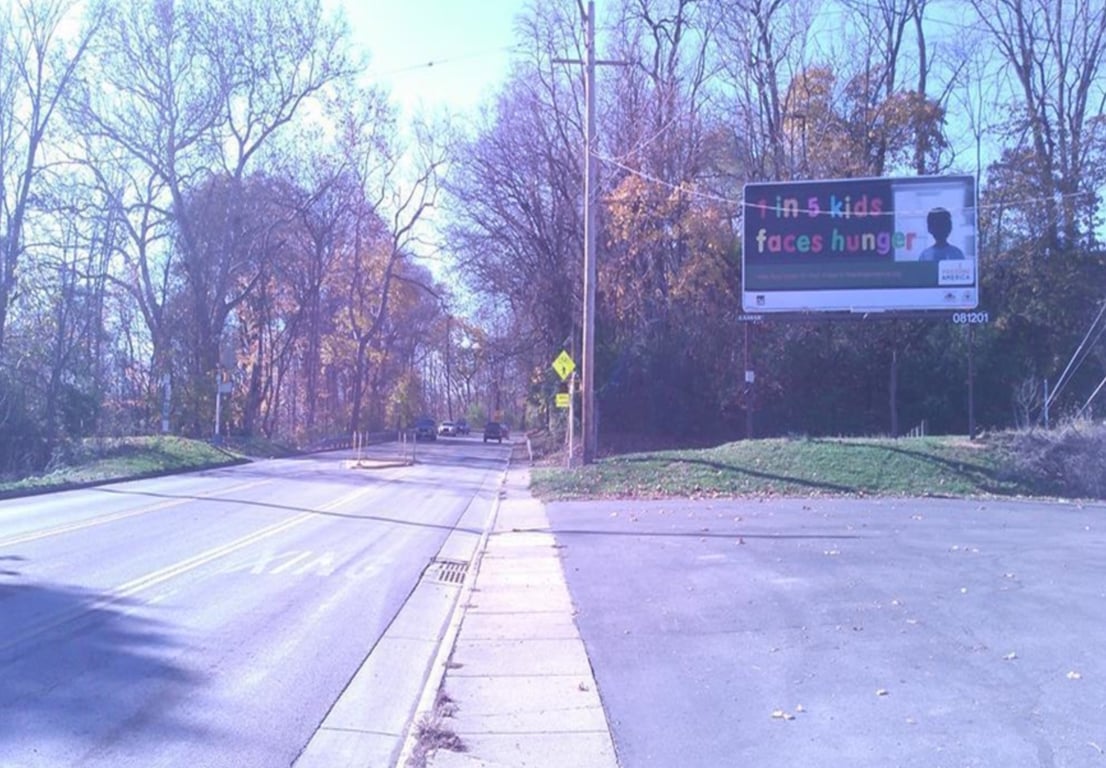 1010 MITCHELL BLVD NS 0.3MI W/O MIRACLE MILE F/E-1 Media