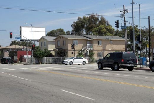 Location photo for S Figueroa St near Figueroa St at 120th St, South Los Angeles (Los Angeles)