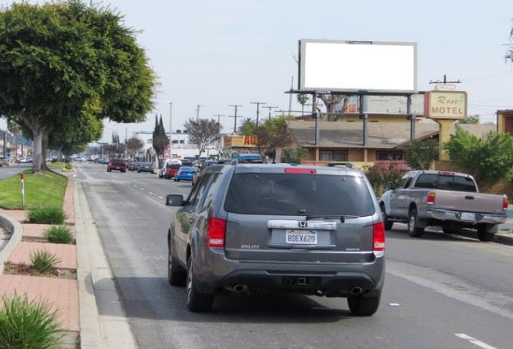 Location photo for Rosecrans Ave near Rosecrans / Wilmington (Compton)