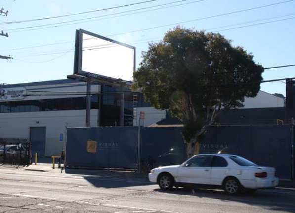 Location photo for Oakdale Ave near Bayshore Blvd & Flower St, Apparel City (SF)