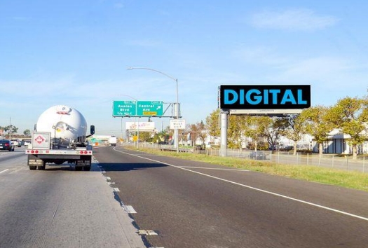 Location photo for W Artesia Blvd near Central / 91 Fwy Westbound Off-Ramp (Compton)