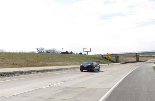 Location photo for Loop 380 SS 0.2mi E/O Industrial Dr F/E - 1