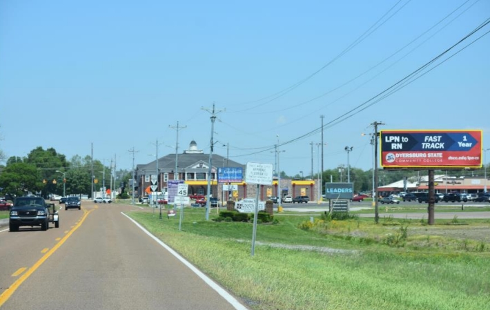 Location photo for S 1st St near Reelfoot Shopping Center (Union City)
