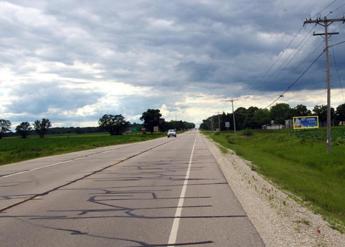 HWY 11 NL 600' W/O CTY HWY J Media