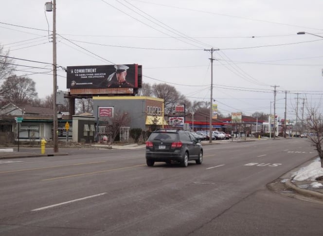 Location photo for Division Ave S near Division/32nd (NB), Godwin Heights (Grand Rapids)