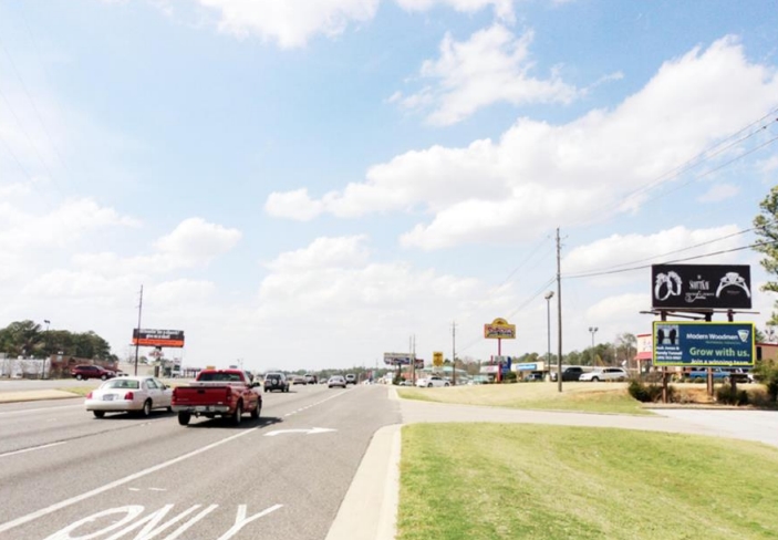 US 82 N/L 1056' W/O AL 69 BOT Media