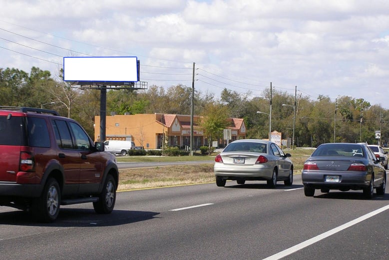 US 441, .05 mi W/O Pleasant Hill Rd; S/S F/E Media