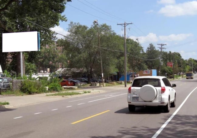 MINNEHAHA 100.00 ft E/O CHATSWORTH F/W Media