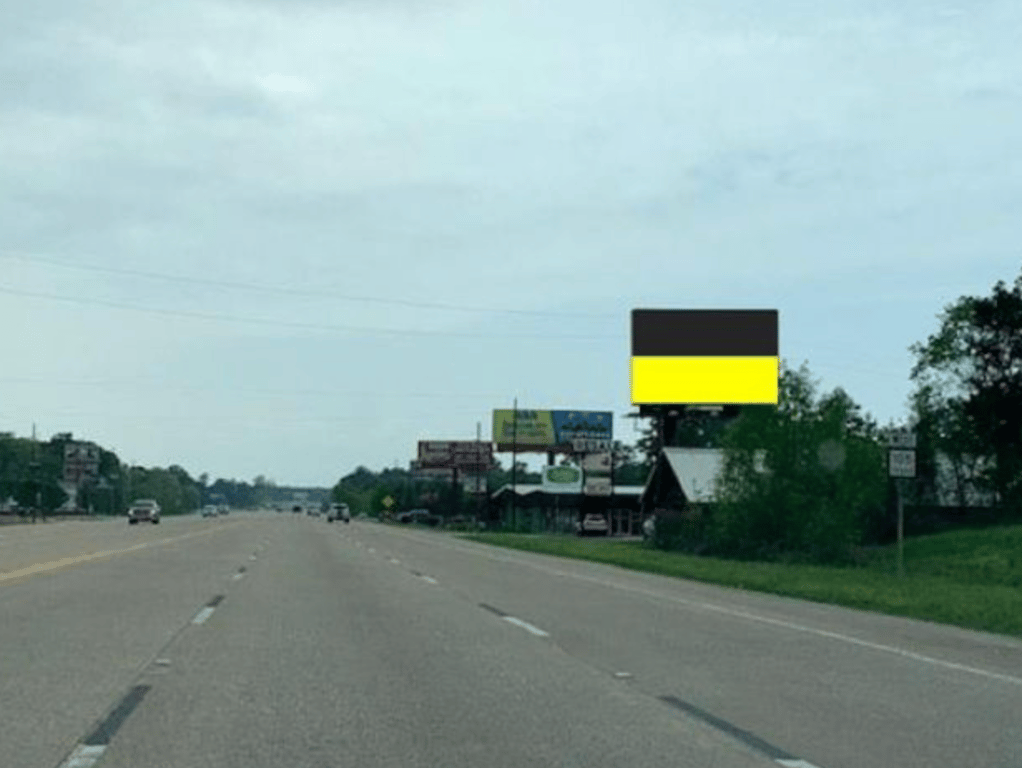 NS of Hwy 105, 500 ft W/O La Salle Ave. Media