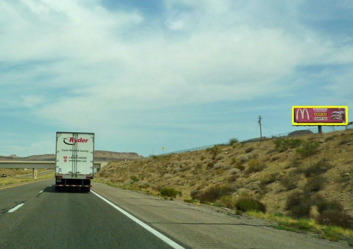 SL I-40 4.5 MI W/O KINGMAN MP 45 Media