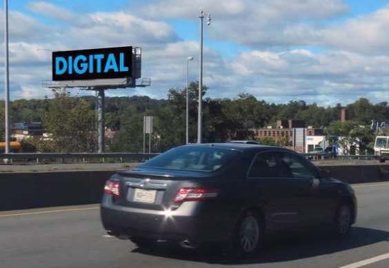 Location photo for Garden St near Gateway Park at Worcester Polytechnic Institute, Indian Lake East (Worcester)