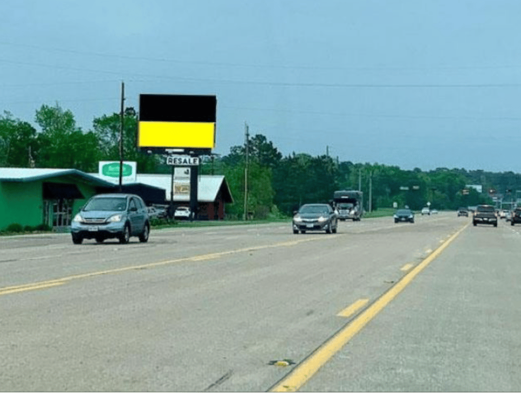 NS of Hwy 105, 500 ft W/O La Salle Ave. Media