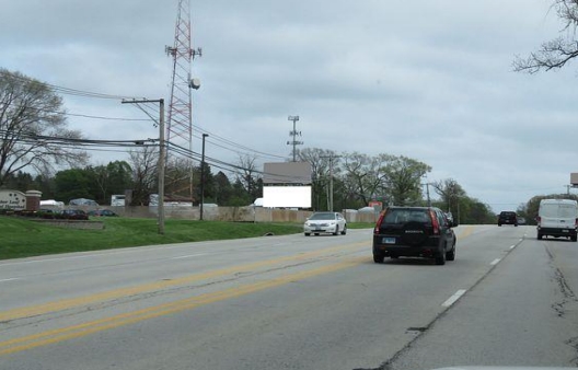 Location photo for Roosevelt Rd near Lorlyn Plaza (Winfield)