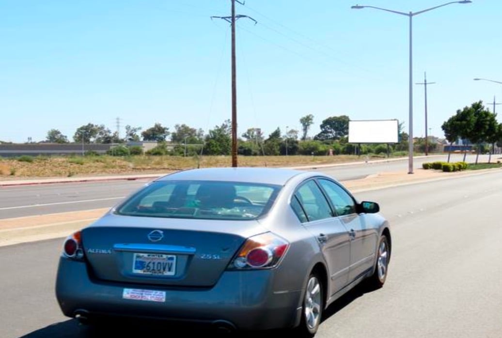 Location photo for E 18th St near East 18th St and Holub Ln (Antioch)