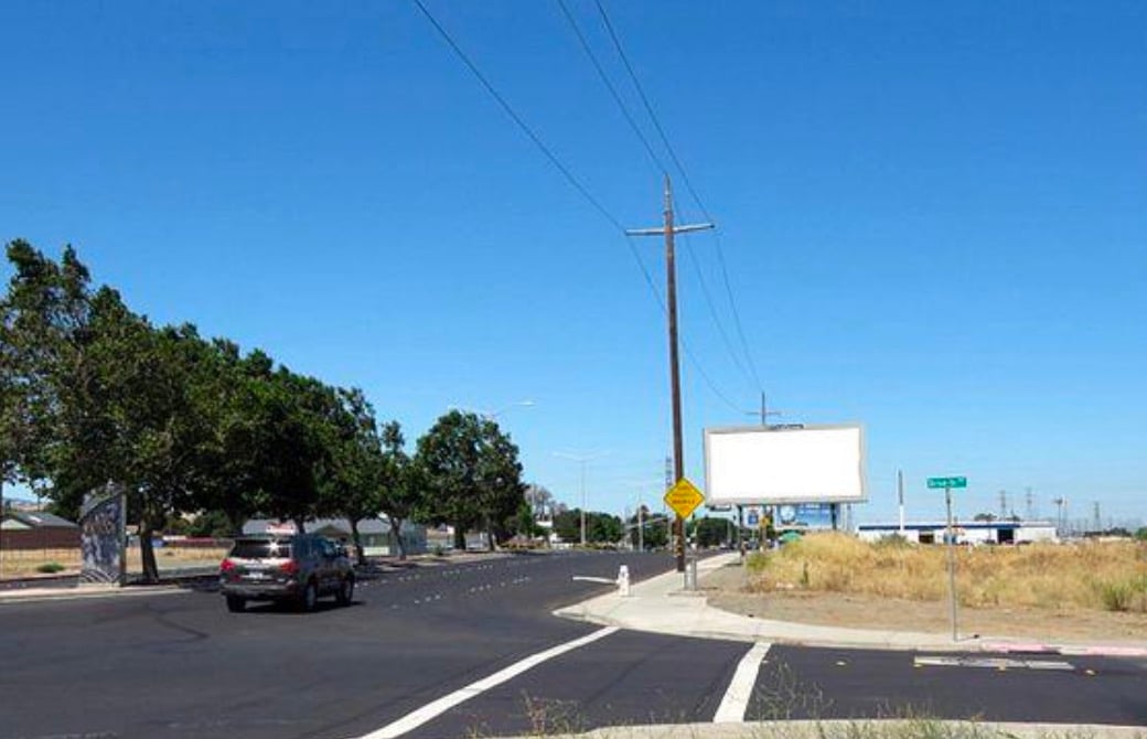 Location photo for East 18th St & Drive In Way (Antioch)