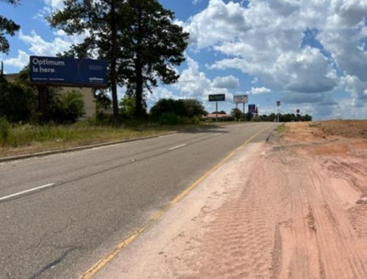 Location photo for N Fwy Service Rd near Texas a&m (Huntsville)