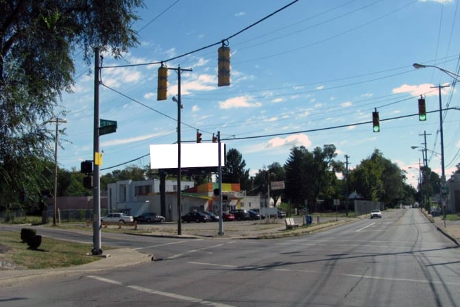 East 5th Ave, 200' E of Sunbury Road, F/W Media