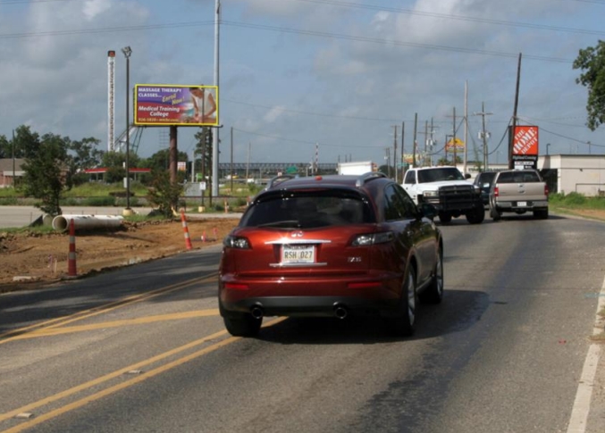 Location photo for Highland Rd near Highland Park Marketplace (Baton Rouge)