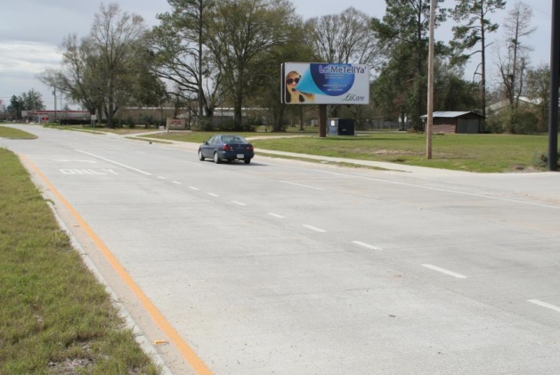 Location photo for Jones Creek Rd near Coursey @ Jones Creek Rd - W (Baton Rouge)
