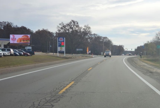 Location photo for Old 14 Mile Rd NE (Greenville)