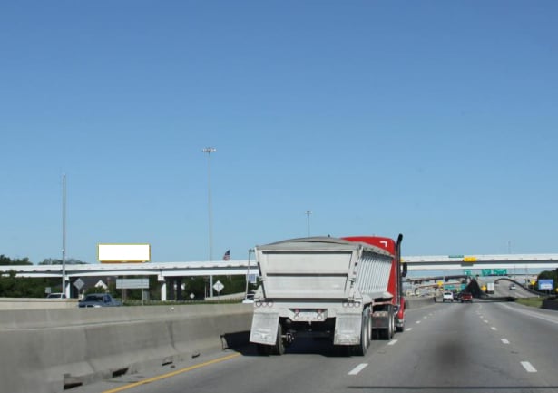 I-35E 1.1 MI N/O TRINITY MILLS RD W/S Media