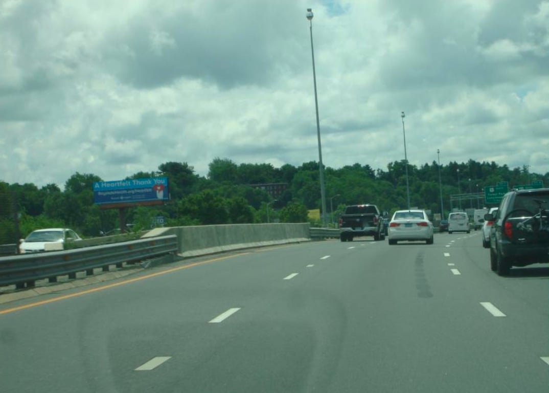 Location photo for E Columbus Ave (Springfield)