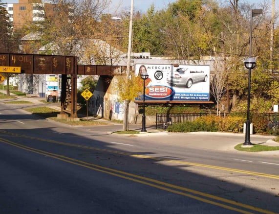 Location photo for W Huron St near Huron River Water Trail (Ann Arbor)