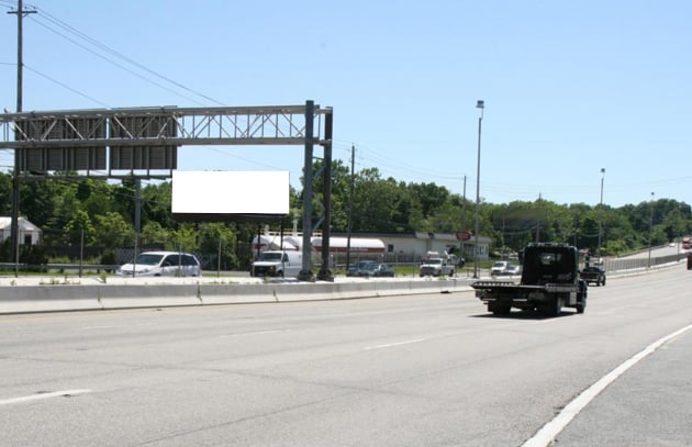 Rt 17 0.35 mi S/O I-287 E/S F/N Media