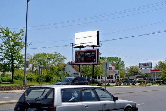 Location photo for Spg Hl Rd near Spring Hill Plaza (Salisbury)