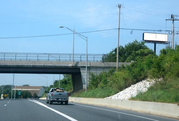 Location photo for Frankford Ave near FRANKFORD AVE & MORAVIA PARK DR fs nb, Pulaski Industrial Area (Baltimore)