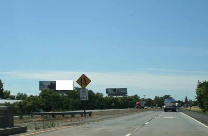 Hwy 99 1500.00 ft S/O Garner W/S F/SE Media