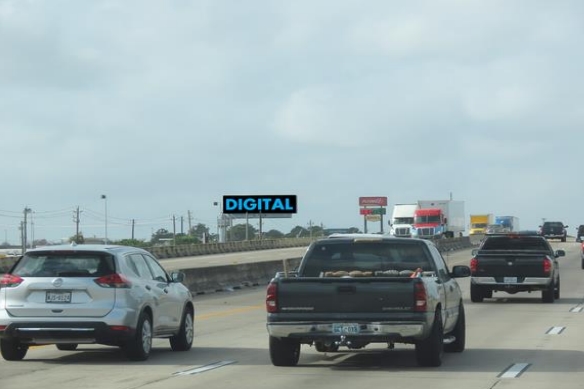 Location photo for I-10 East Sr Rd At Thompson (Baytown)