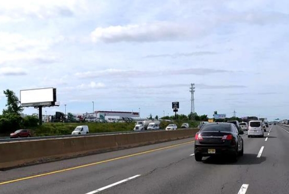 Location photo for Cranbury - South River Rd near Barnes & Nobles (Monroe Township)