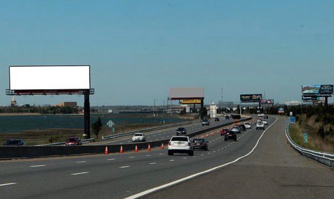 Location photo for W Riverside Dr at Murray Ave# (Atlantic City)