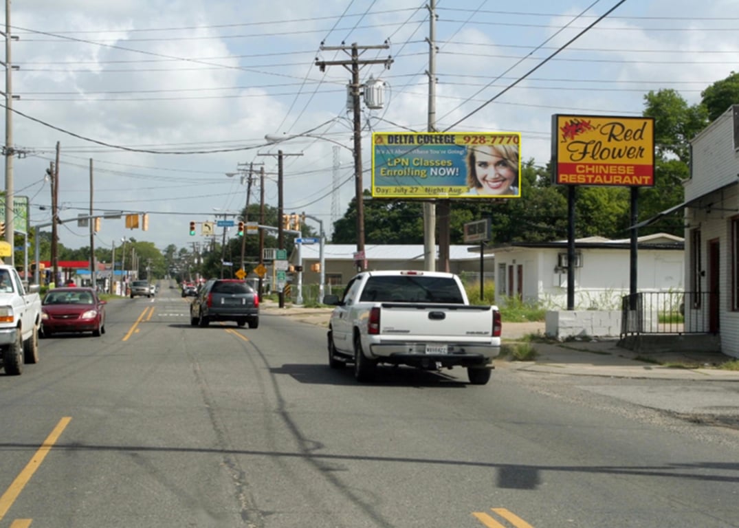 Location photo for Coles Plaza Shopping Center (Baton Rouge)