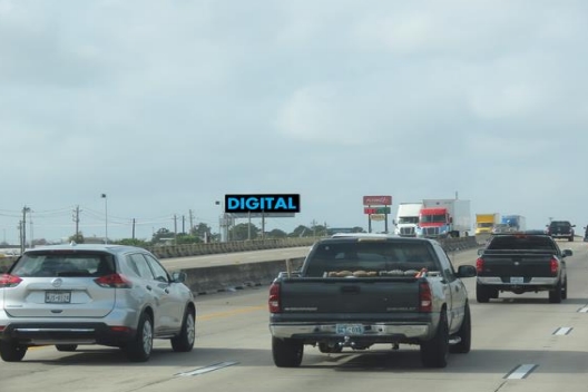 Location photo for I-10 East Sr Rd At Thompson (Baytown)