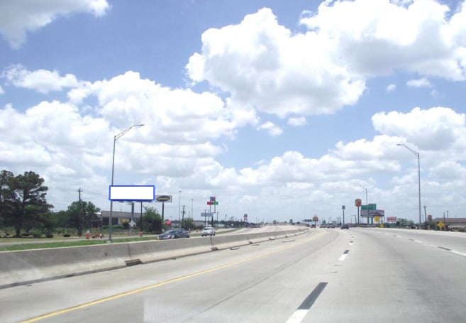 I-10E .20 mi E/O Thompson S/S F/E Media