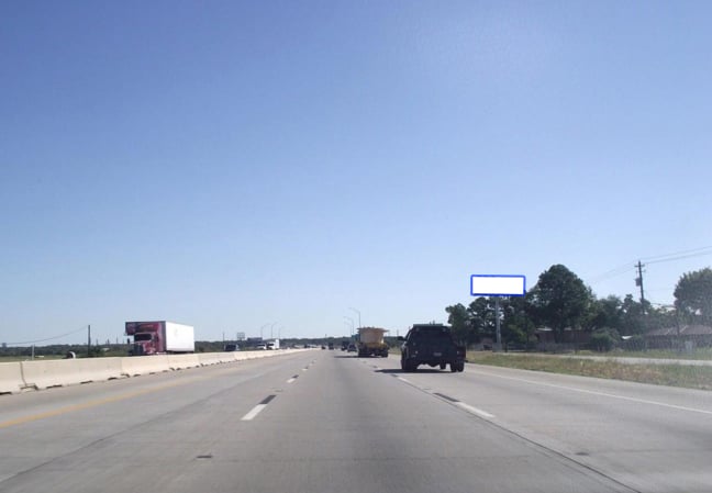 Location photo for E Freeway Service Rd (Baytown)