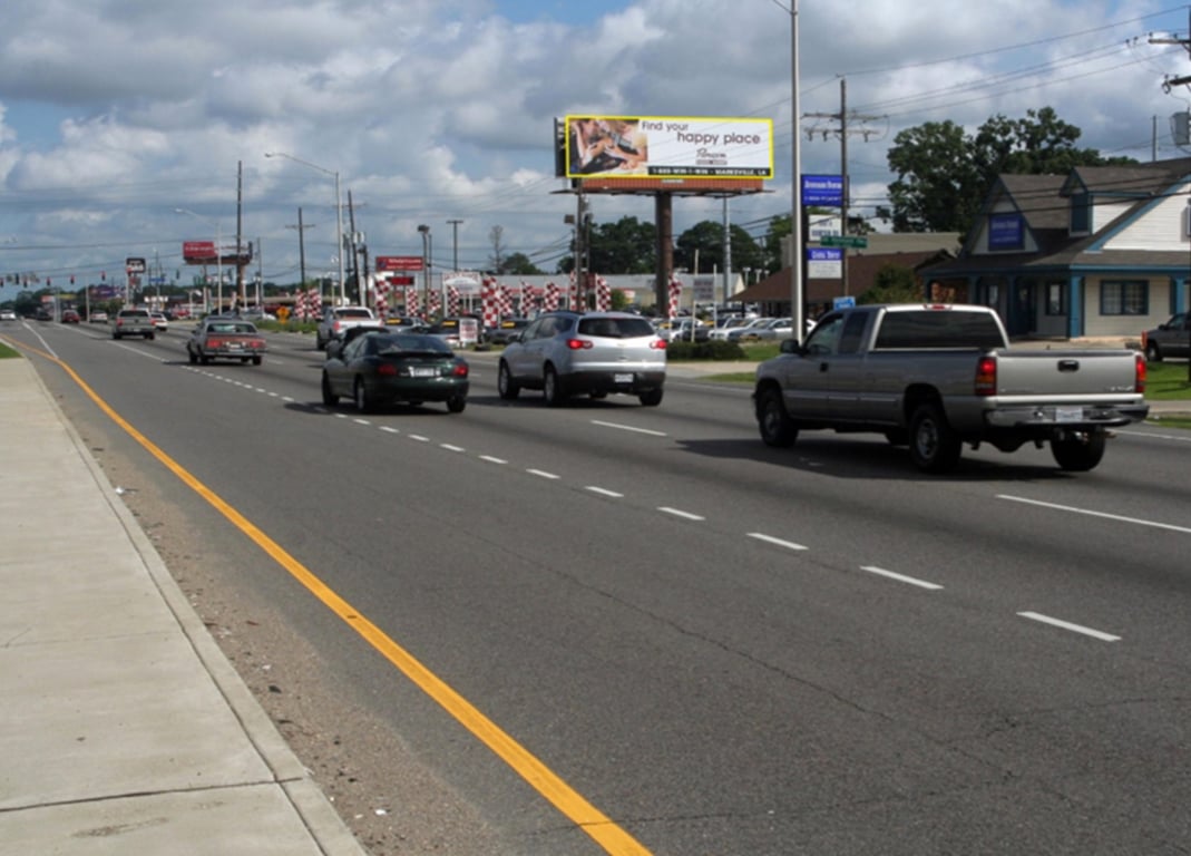 Location photo for Airline Hwy near Airline Hwy @ Affordable Dentures - N, Broadmoor/Sherwood Forest (Baton Rouge)