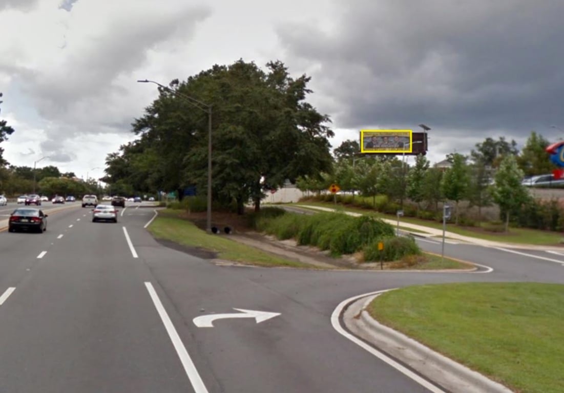 S/S APALACHEE PARKWAY @ GOODBODY DR Media