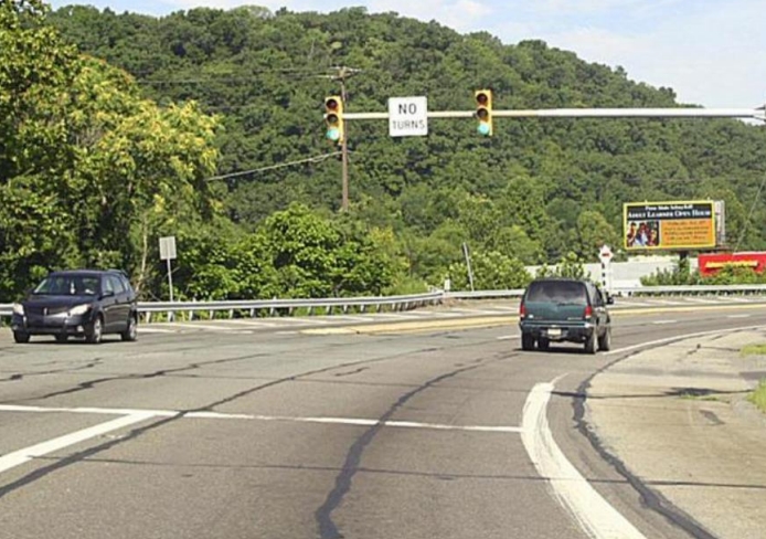 CRESSONA- RT. 61, .1 MI. N/O RT. 183 WS F/S Media