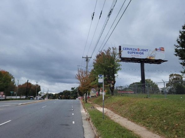 Location photo for Eastway Dr near Eastway Dr & Sugar Creek Rd, Plaza-Shamrock (Charlotte)