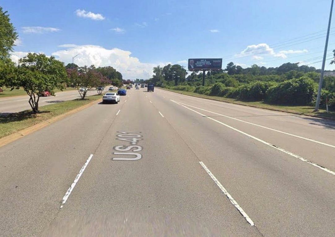 3000 S. WILMINGTON 0.1 mi S/O US 401(S. SAUNDERS ST.) WS Media