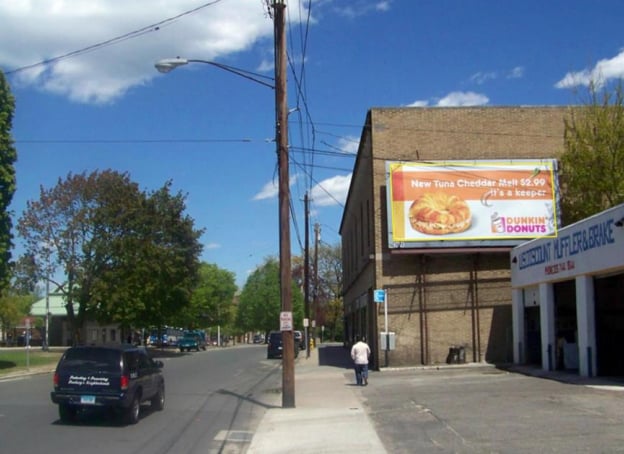 Location photo for Elm St near MURAL: Dream, Inspire, and Justice (MLK, JFK, and RBG) (Danbury)