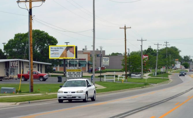 Location photo for E Chestnut St near Veterans Memorial of Chilton (Chilton)