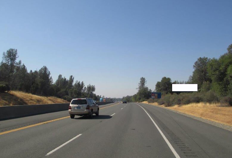 I-5 5.2 mi N/O Redding NCL W/S F/N Media