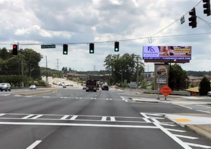 Location photo for Ernest W Barrett Pkwy NW near Cobb Pkwy at Barrett Pkwy, Town Center (Kennesaw)
