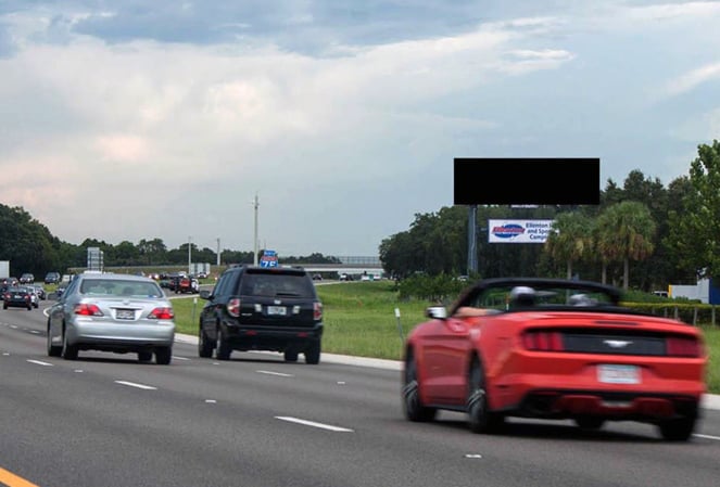 I-75/Premium Outlet Mall, .6 mi n/o US 301 E/S F/S Media