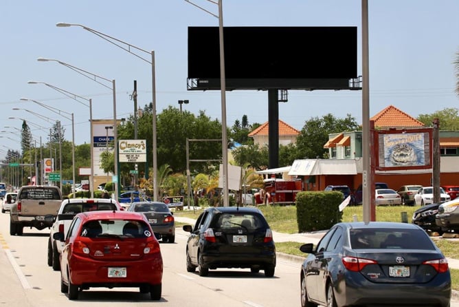 Cortez Rd 15' E/O 63RD ST W N/S F/E Media